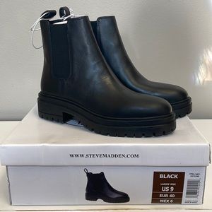 NWT Steve Madden leather Chelsea platform boot